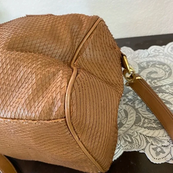 Cynthia Rowley leather satchel snakeskin texture, gold-tone hardware,tassel,Brn - Picture 9 of 17